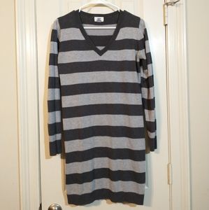 Old Navy sweater dress Sz Medium